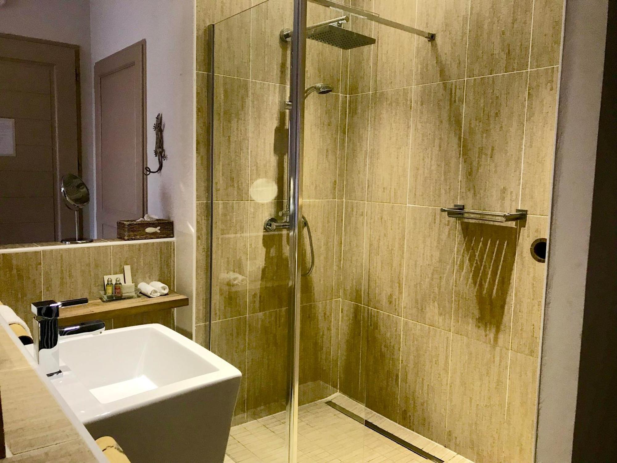 La Singuliere Hotell Sète Rum bild